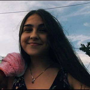 Meet your Posher, Vannessa